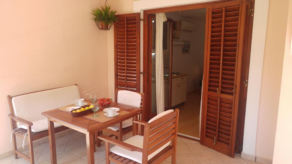 Apartment Antisin Zadar Eksteriør billede